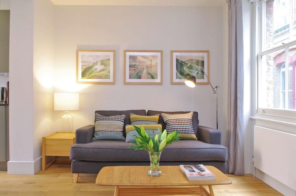 The Agent Clerkenwell Albemarle 3*